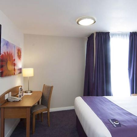 Premier Inn Newhaven Bagian luar foto