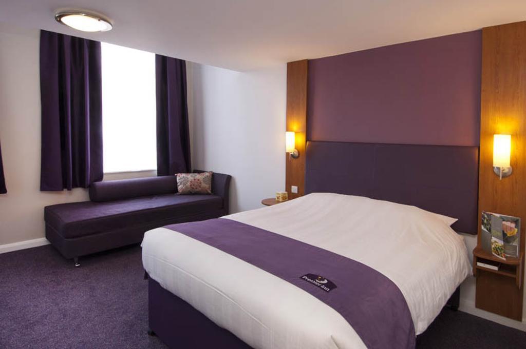 Premier Inn Newhaven Bagian luar foto