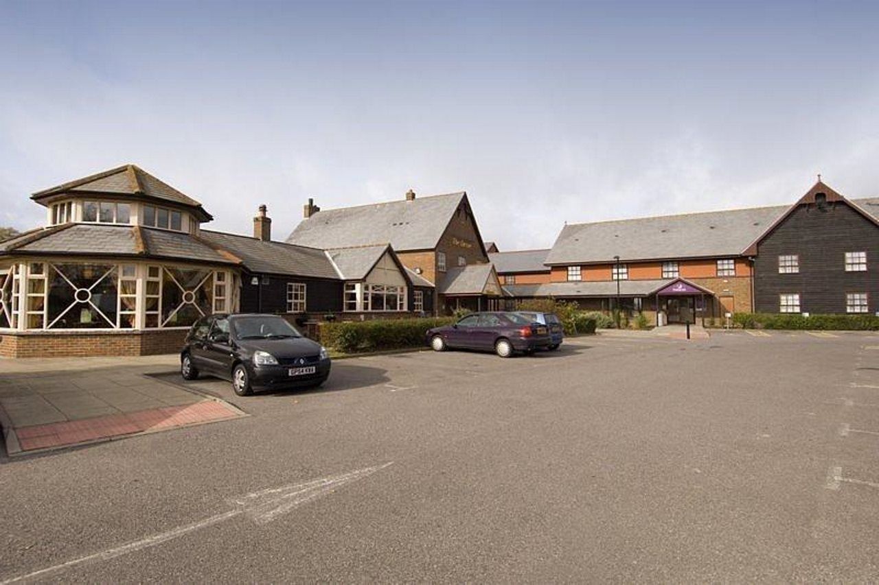 Premier Inn Newhaven Bagian luar foto